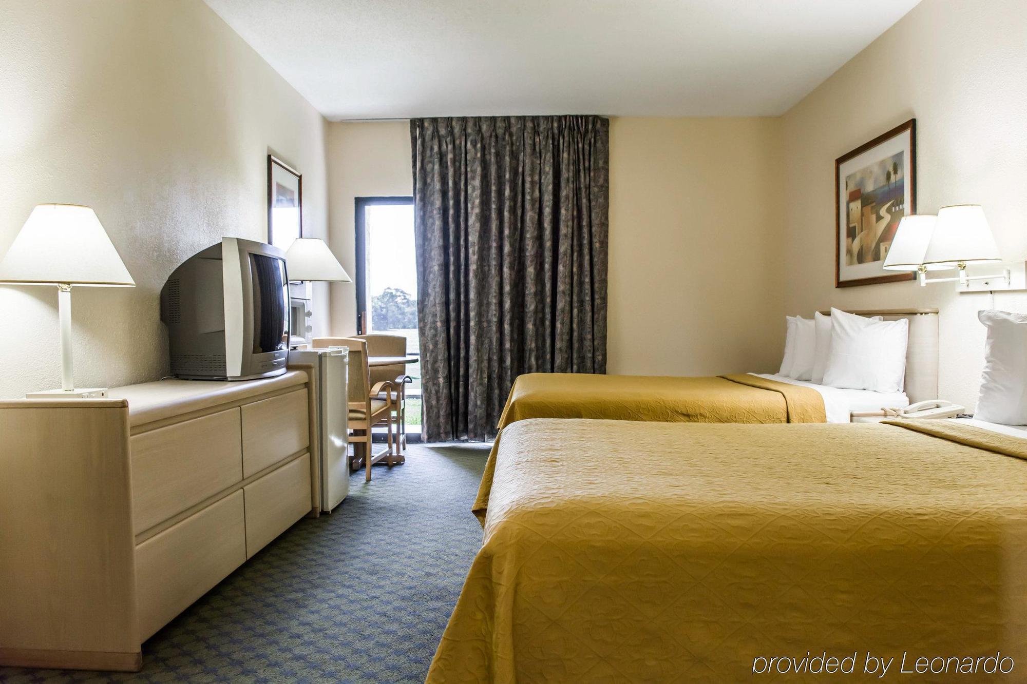 Quality Inn And Suites Golf Resort Golden Gate Buitenkant foto