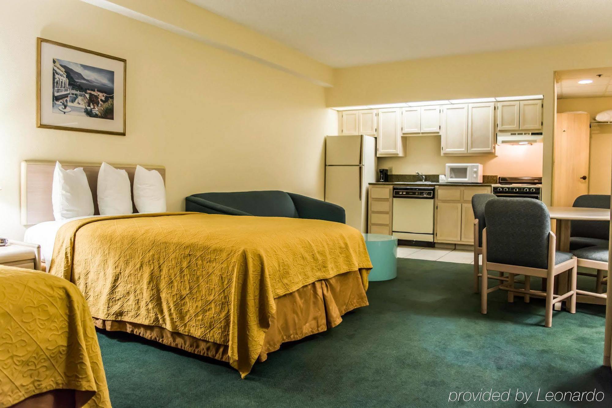 Quality Inn And Suites Golf Resort Golden Gate Buitenkant foto